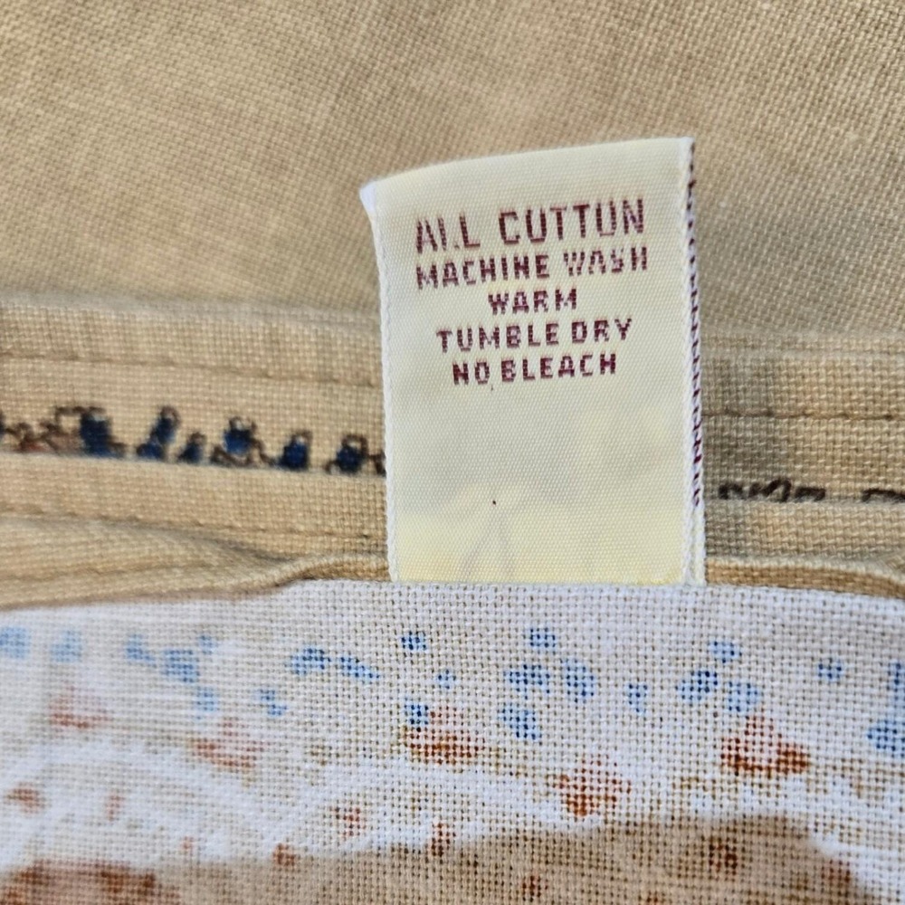 Anne Klein Tablecloth Tan Paisley Cotton Vintage Square 50x50 Lion Logo Like New - Picture 6 of 9